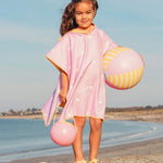 Kids microfibre poncho Banana Pink sand-resistant beach and pool towel