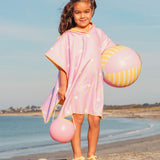 Kids microfibre poncho Banana Pink sand-resistant beach and pool towel